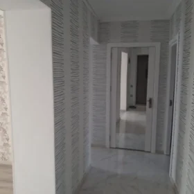 In Baku 65.0 m² apartment is for sale - Image 2