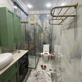 In Baku 84.0 m² apartment is for sale - Image 2