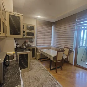 In Baku 90.0 m² apartment is for sale - Image 5