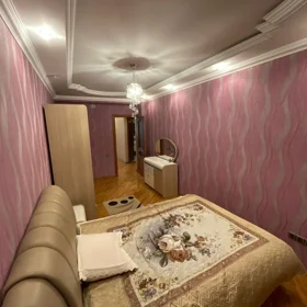 In Baku 130.0 m² apartment is for sale - Image 6