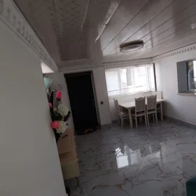 In nan 76.0 m² house with 3.0 rooms is for rent - Image 8