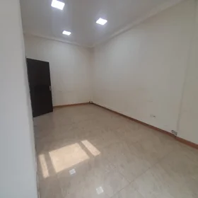 In Baku 110.0 m² commercial is for rent - Image 4