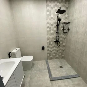 In Baku nan m² apartment is for sale - Image 2