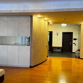 In Xətai rayonu 180.0 m² apartment is for rent - Image 2