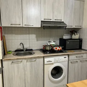 In Baku 60.0 m² apartment is for rent - Image 3