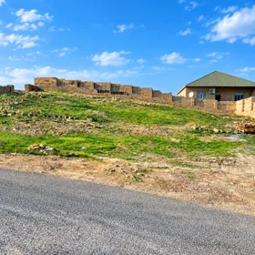 In Baku nan acre land is for sale - Image 4