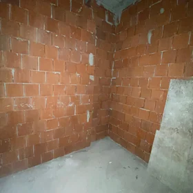 In Baku nan m² apartment is for sale - Image 8