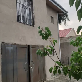 In nan 200.0 m² house with 8.0 rooms is for sale - Image 5