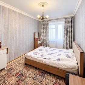 In Baku 90.0 m² apartment is for sale - Image 3