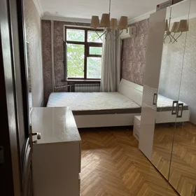 In Baku 60.0 m² apartment is for rent - Image 8