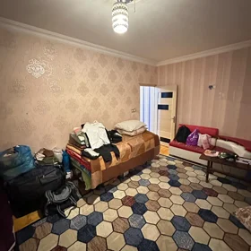 In Baku 70.0 m² apartment is for rent - Image 6