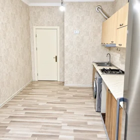 In Baku 100.0 m² apartment is for sale - Image 10