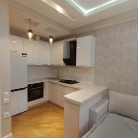 In Baku 70.0 m² apartment is for rent - Image 4