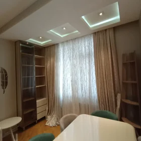 In Baku 70.0 m² apartment is for rent - Image 5