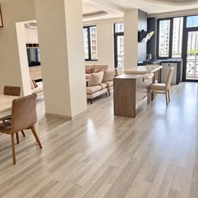 In Baku 130.0 m² apartment is for sale - Image 5