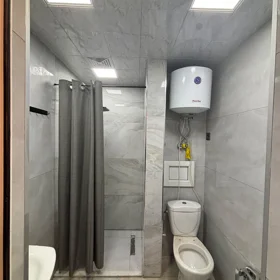 In Baku 65.0 m² apartment is for rent - Image 10