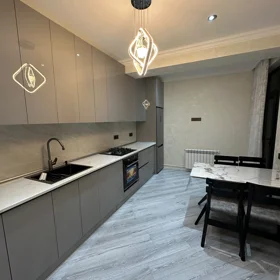 In Baku 110.0 m² apartment is for rent - Image 4