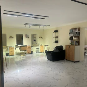 In Baku 75.0 m² commercial is for rent - Image 3