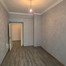 In Baku 77.0 m² apartment is for sale - Image 10