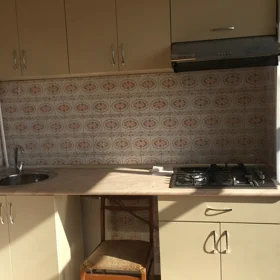 In Baku 60.0 m² apartment is for rent - Image 5
