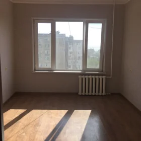 In Baku 60.0 m² apartment is for rent - Image 8