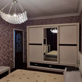 In Baku 90.0 m² apartment is for rent - Image 6