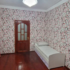 In Baku 90.0 m² apartment is for rent - Image 10