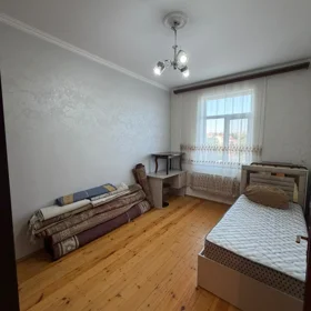 In Baku 90.0 m² apartment is for sale - Image 7