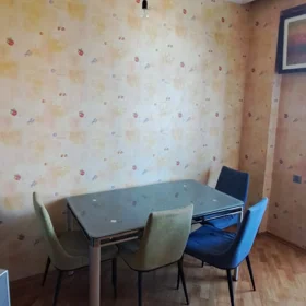 In Baku 110.0 m² apartment is for rent - Image 7