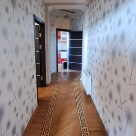In Baku 120.0 m² apartment is for rent - Image 2