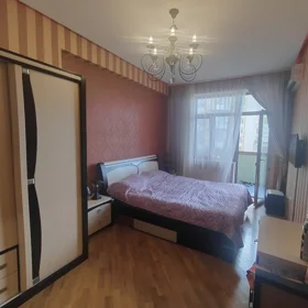In Baku 90.0 m² apartment is for sale - Image 10