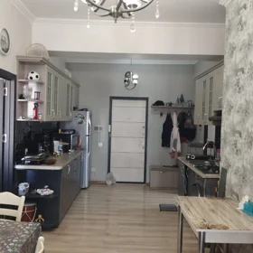 In Baku 60.0 m² apartment is for sale - Image 2