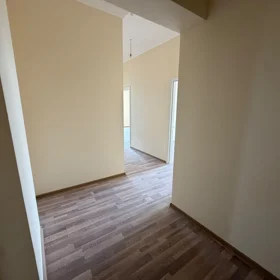In Baku 83.0 m² apartment is for sale - Image 8
