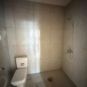 In Baku 83.0 m² apartment is for sale - Image 10