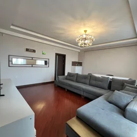 In Baku 130.0 m² apartment is for rent - Image 4