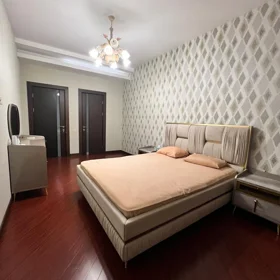 In Baku 130.0 m² apartment is for rent - Image 8