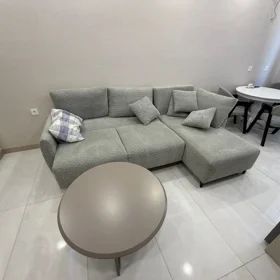 In Baku 70.0 m² apartment is for rent - Image 3