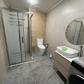 In Baku 70.0 m² apartment is for rent - Image 10