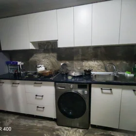 In Baku 120.0 m² house with 3.0 rooms is for sale - Image 2