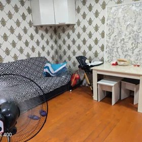 In Baku 120.0 m² house with 3.0 rooms is for sale - Image 3