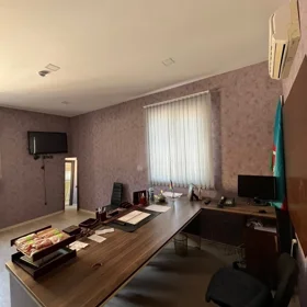 In Səbail rayonu 190.0 m² commercial is for rent - Image 6