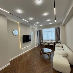 In Baku 110.0 m² apartment is for rent - Image 8
