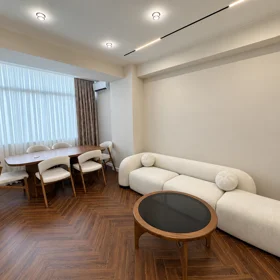 In Baku 110.0 m² apartment is for rent - Image 3