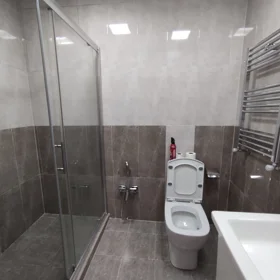 In Baku 80.0 m² apartment is for rent - Image 9