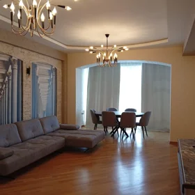 In Xətai rayonu 164.0 m² apartment is for rent - Image 3