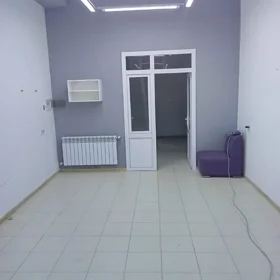 In Baku 40.0 m² commercial is for sale - Image 2