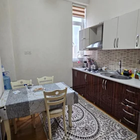 In Baku 66.0 m² apartment is for sale - Image 8
