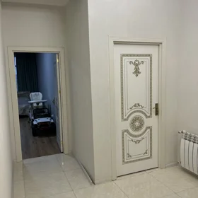 In Khirdalan 136.0 m² apartment is for sale - Image 3