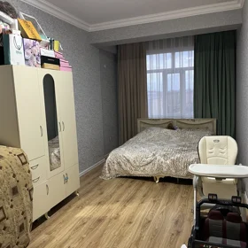 In Khirdalan 136.0 m² apartment is for sale - Image 5