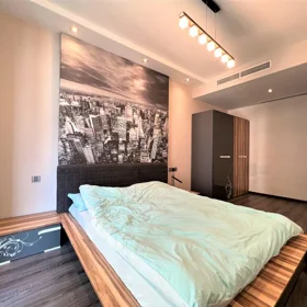 In Baku 100.0 m² apartment is for rent - Image 2